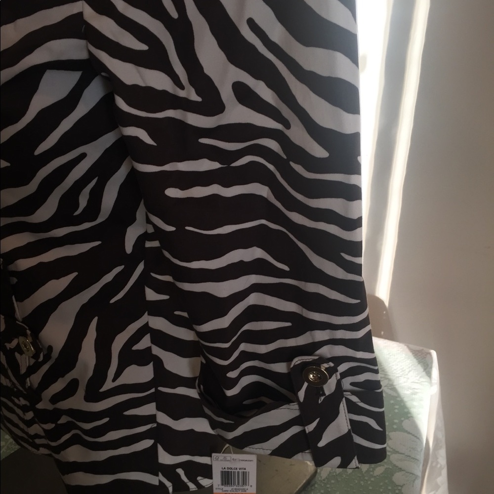 Ladies jacket - Picture 6 of 8